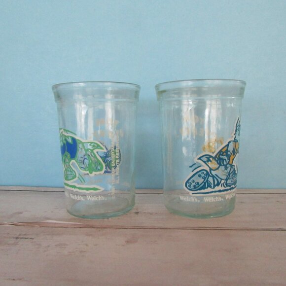 Vintage 1991 Welch's Tom and Jerry jelly glasses -6 ounce - football and soccer - Picture 4 of 10